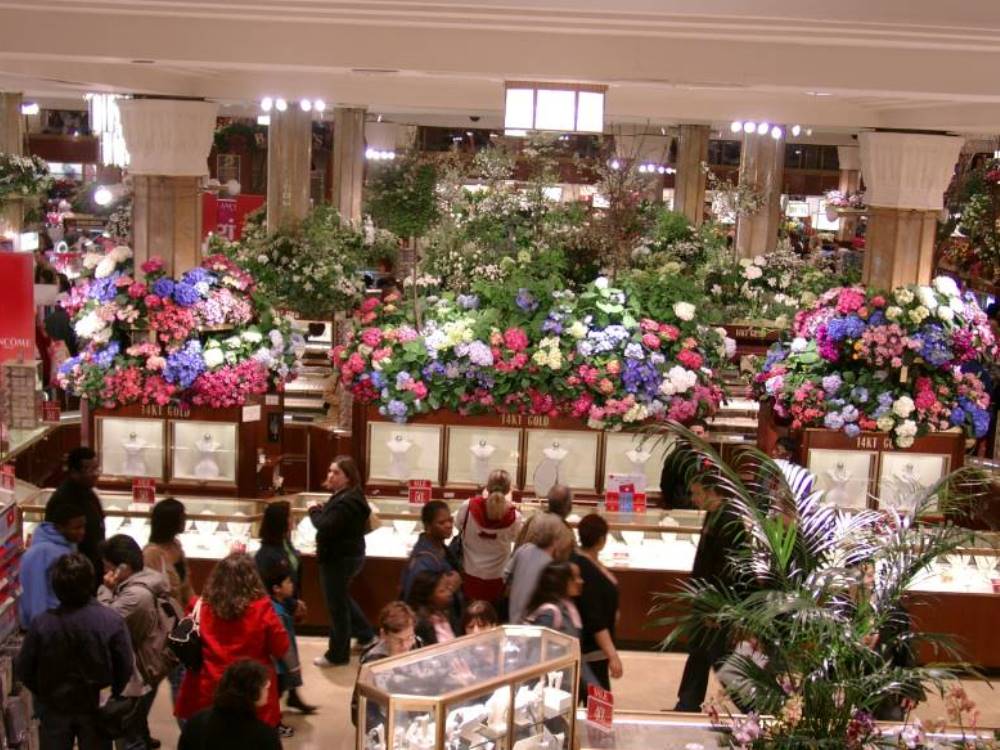 Macy's entire first floor was a virtual garden