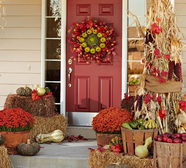 Autumn entry. (Photo: Better Homes and Gardens)