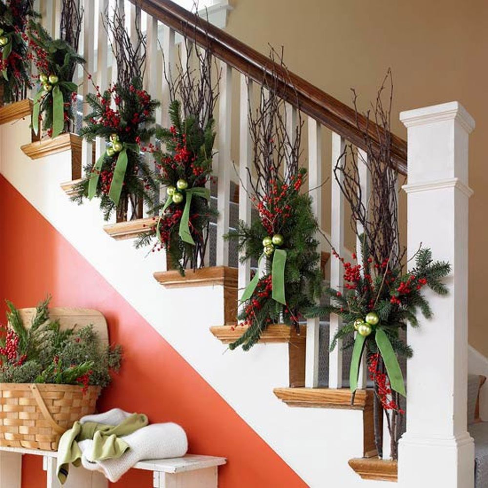 Garland on staircase (Photo: Better Homes and Gardens)