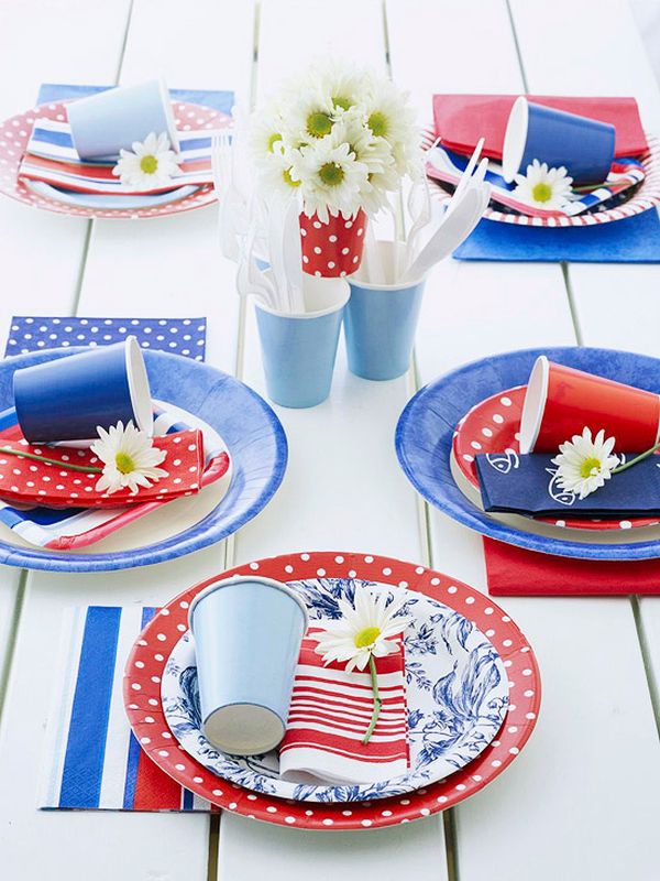 July 4th picnic (Photo: Better Homes and Gardens)
