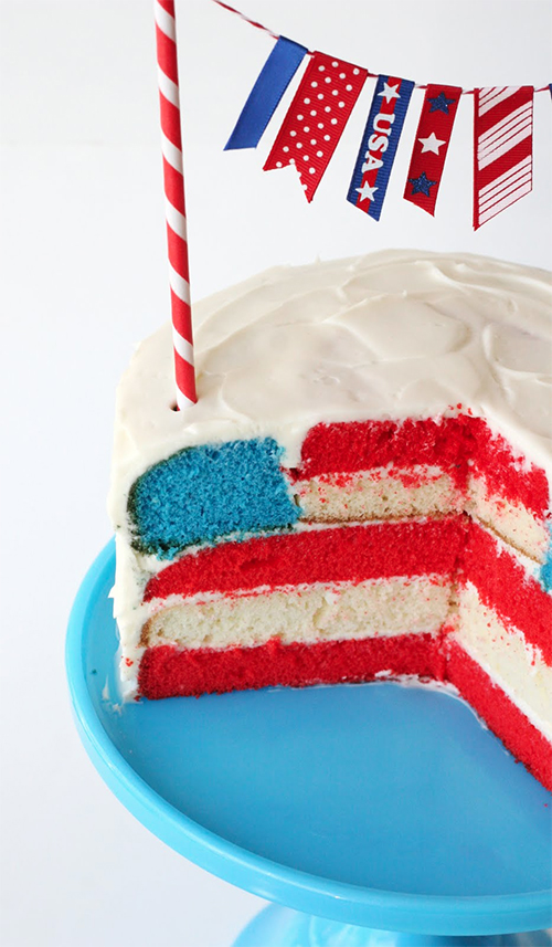 4th of July Flag Cake. (Photo: Glorious Treats)