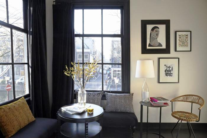 Cozy corner in the second-floor guestroom.