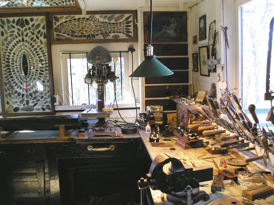 Warther's workbench, just as he left it. (Photo: Ohio Festivals)