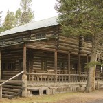 Pahaska Teepee, Wild Bill Cody's 1904 hunting lodge, is now a mountain resort. (Photo: Wikipedia)
