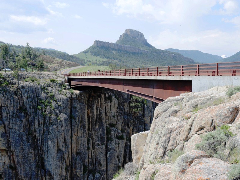 It is a steep vertical drop from Sunlight Bridge into the gorge below. (Photo: Wyoming Tourism)
